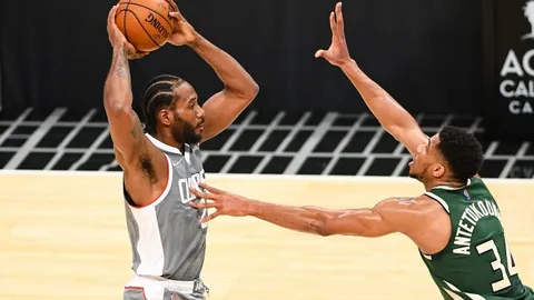 “亚乒赛1／8决赛：孙颖莎挑战李恩惠，精彩瞬间回放”